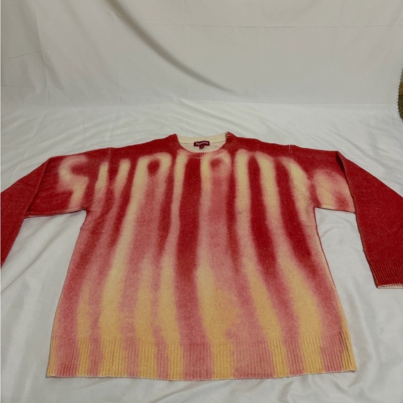 Supreme Blurred Logo Sweater XL - Picture 1 of 4